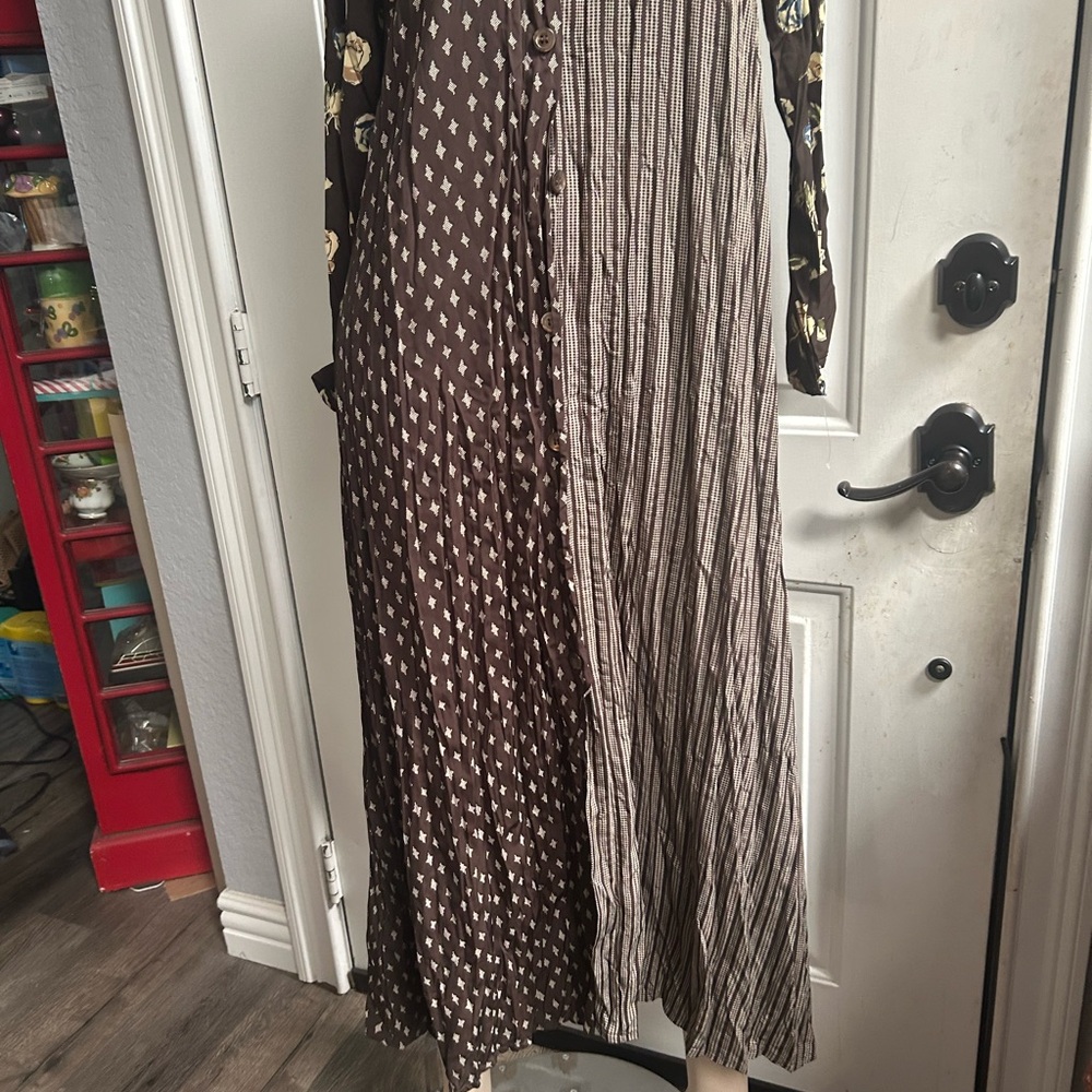 Vintage United Colors Of Benetton Brown Floral Long Sleeve Dress Sz 38 - Picture 3 of 16